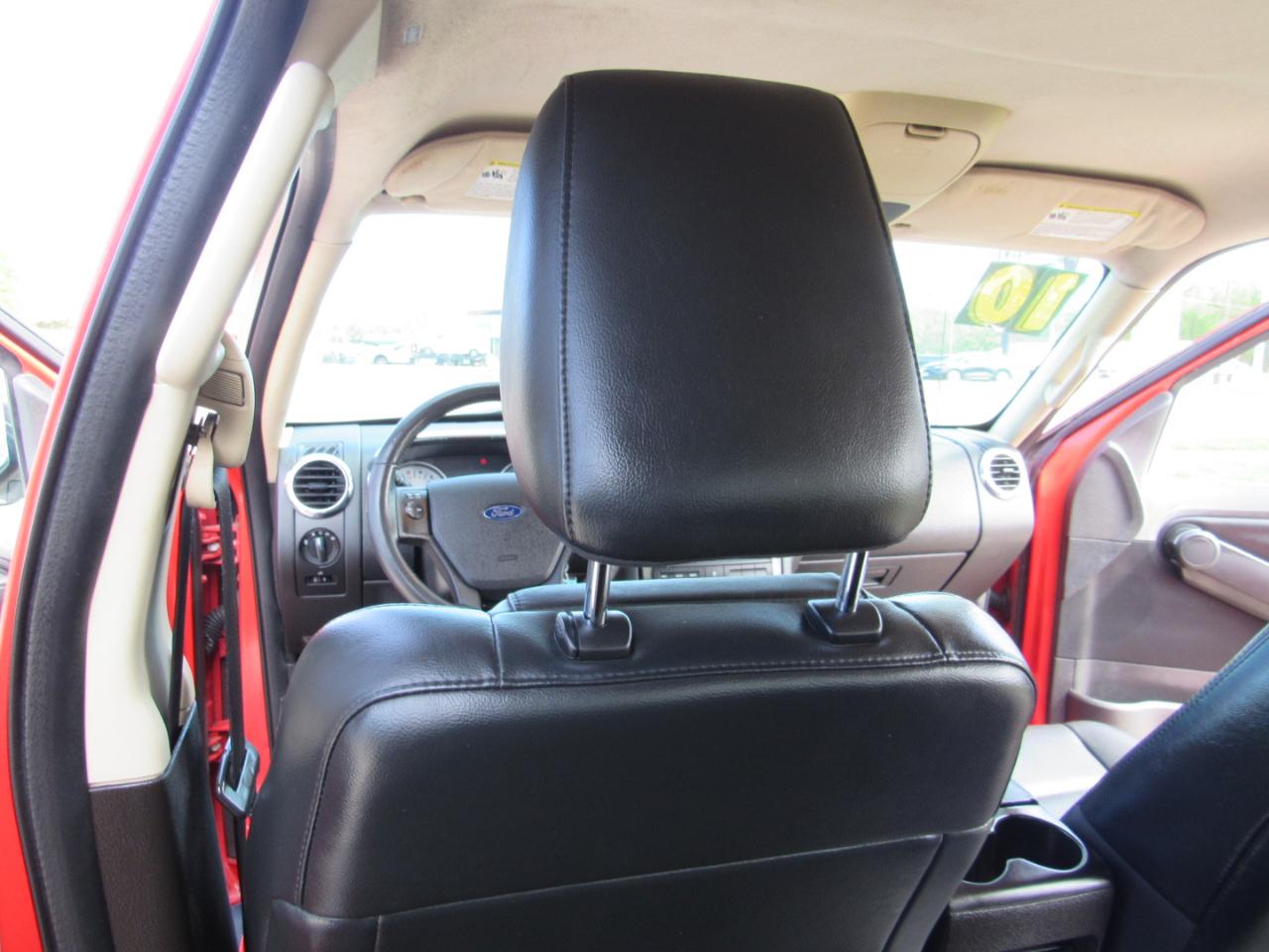 Ford Explorer Sport Trac RWD 4dr Limited 2010