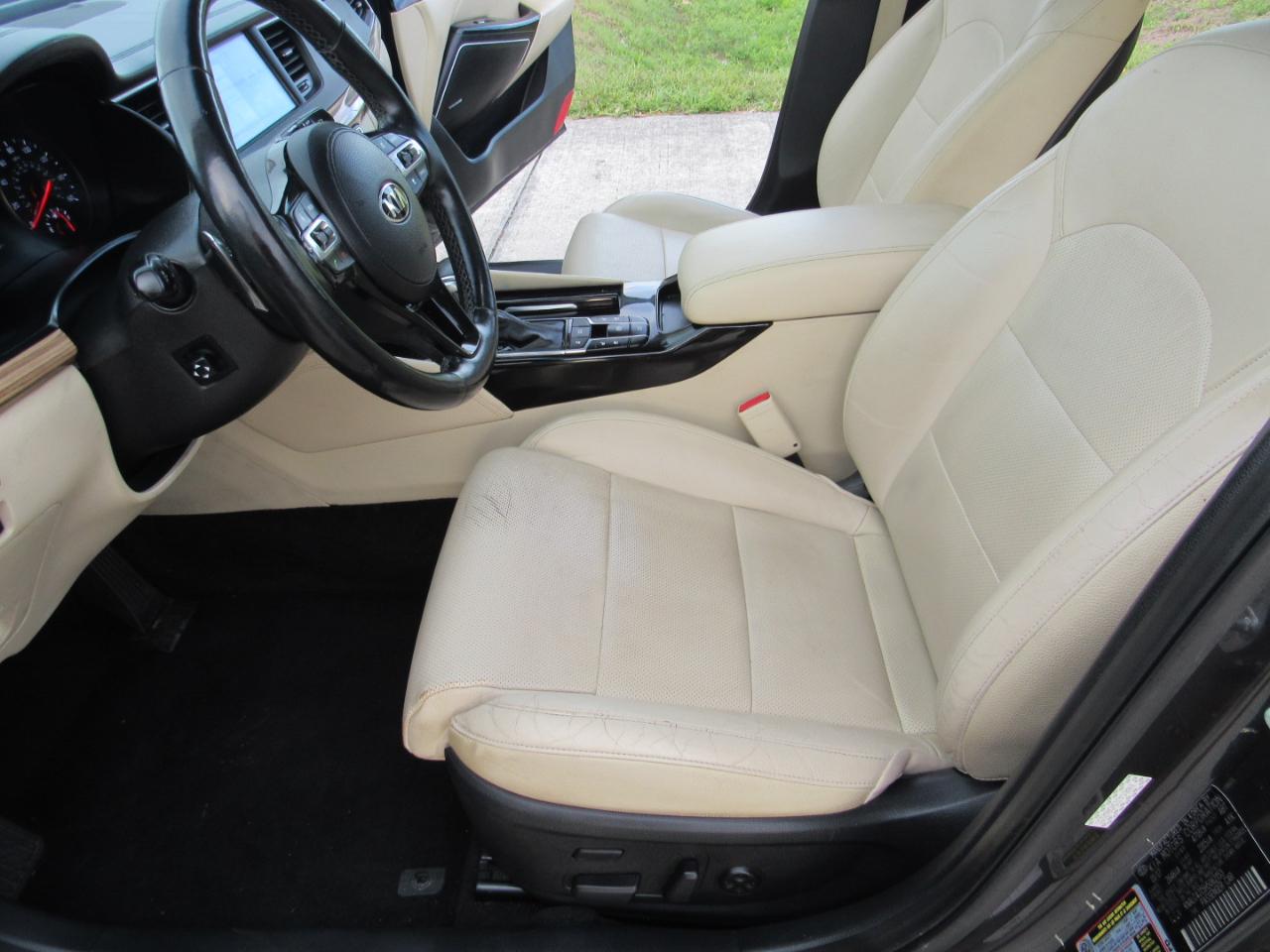 Kia Cadenza Technology Sedan 2017