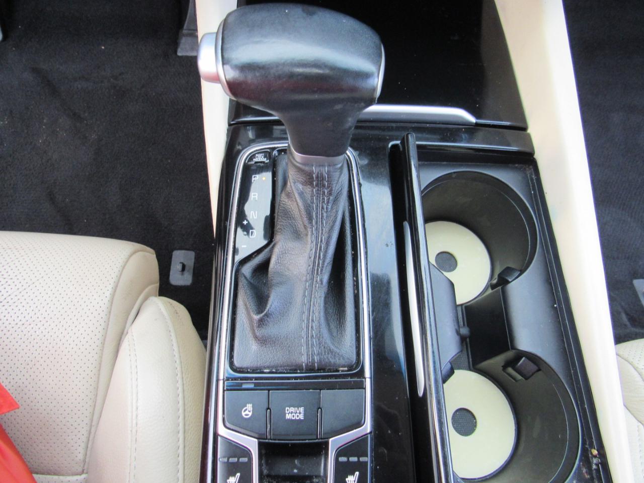 Kia Cadenza Technology Sedan 2017