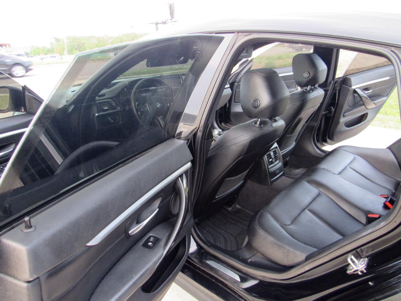 BMW 4 Series 4dr Sdn 428i RWD Gran Coupe 2015