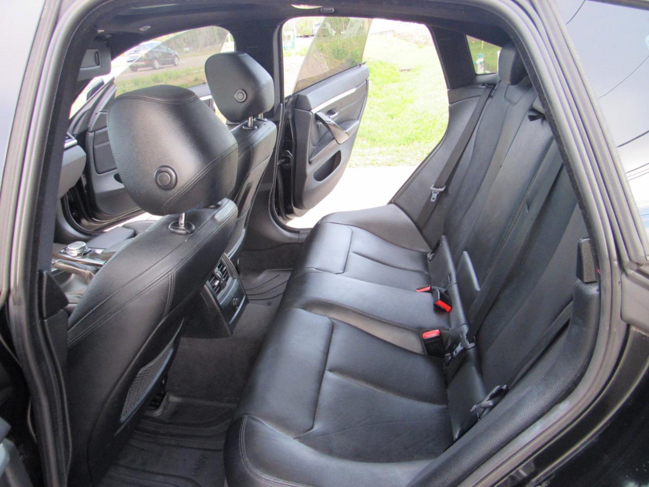 BMW 4 Series 4dr Sdn 428i RWD Gran Coupe 2015