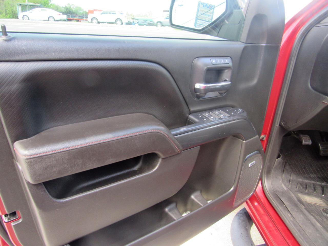 GMC Sierra 1500 4WD Crew Cab 143.5" SLT 2018