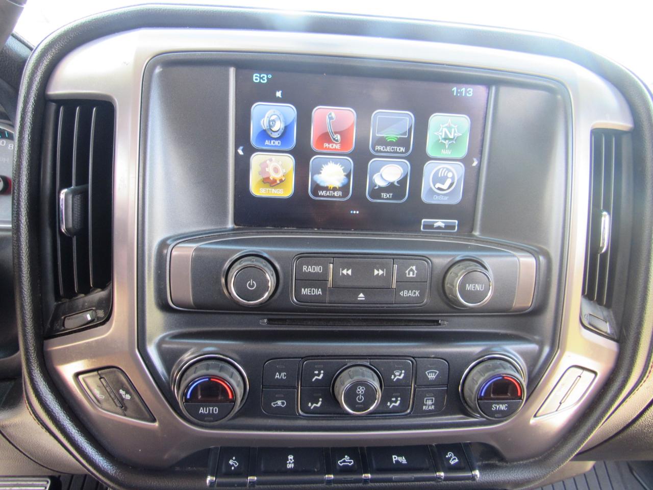 GMC Sierra 1500 4WD Crew Cab 143.5" SLT 2018