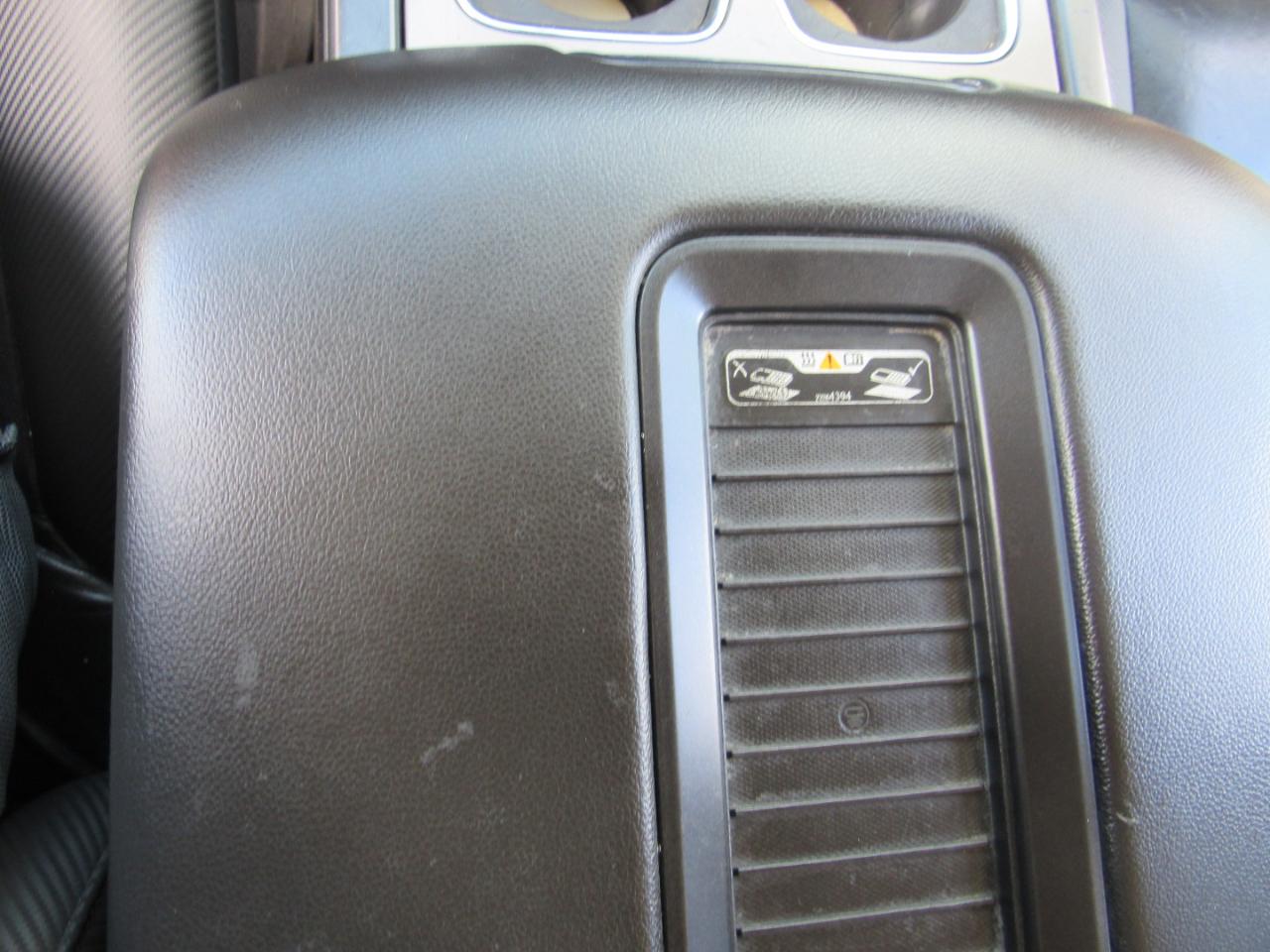 GMC Sierra 1500 4WD Crew Cab 143.5" SLT 2018