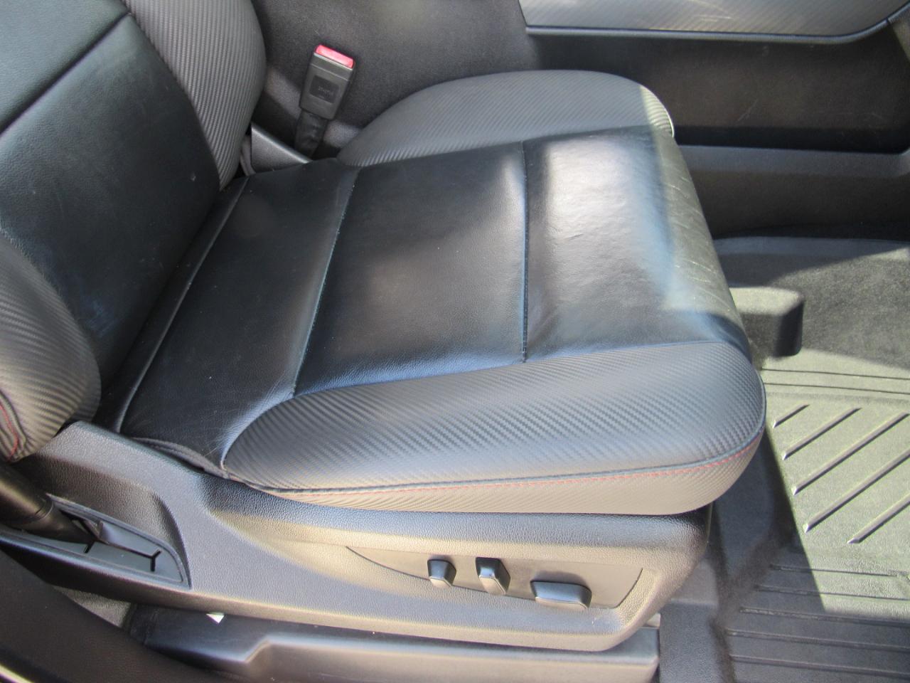 GMC Sierra 1500 4WD Crew Cab 143.5" SLT 2018