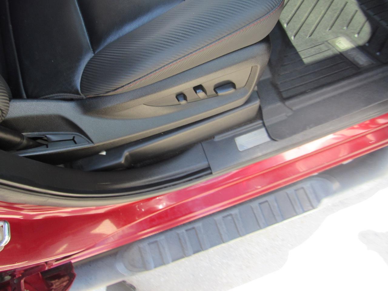 GMC Sierra 1500 4WD Crew Cab 143.5" SLT 2018