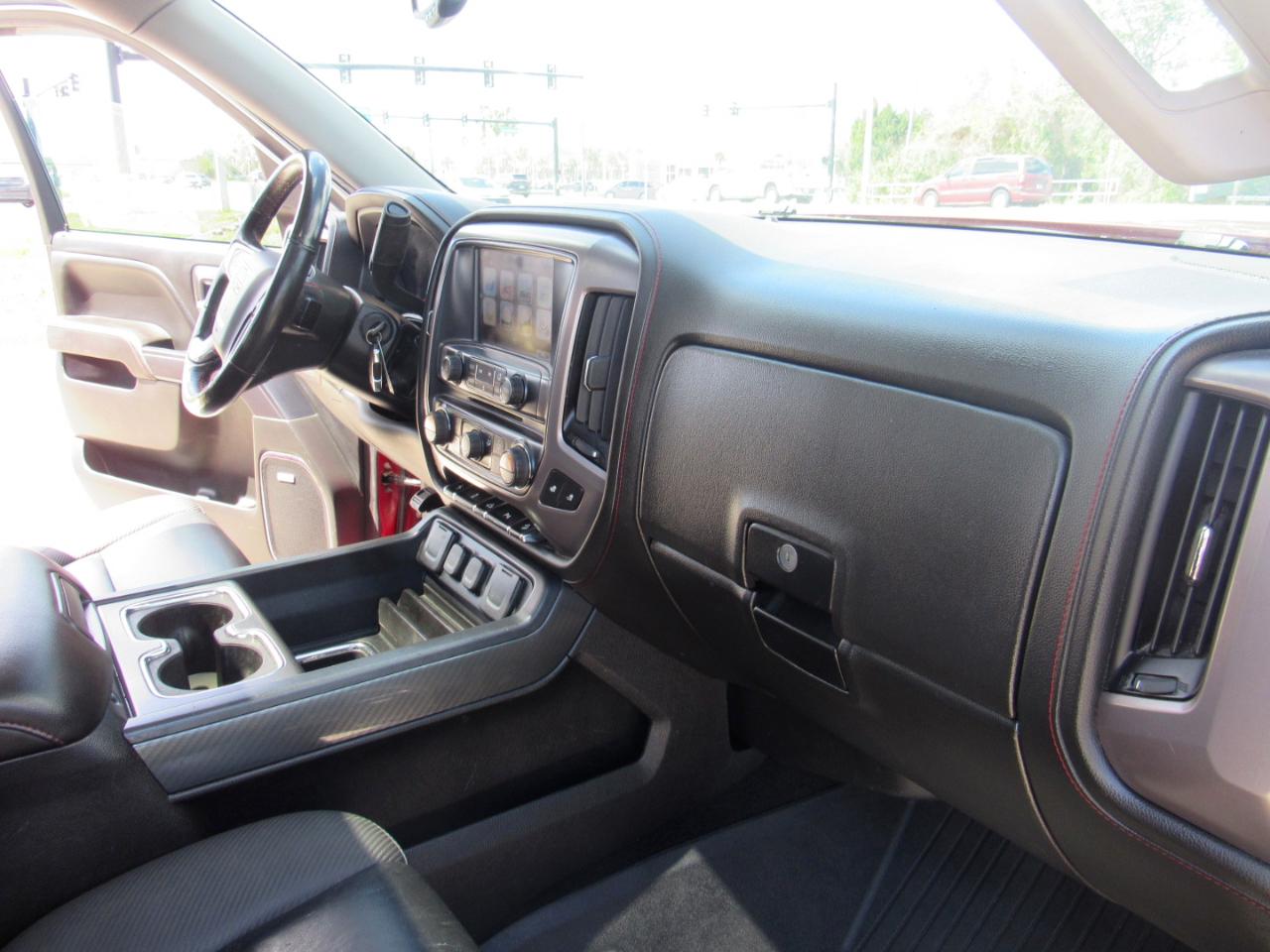 GMC Sierra 1500 4WD Crew Cab 143.5" SLT 2018