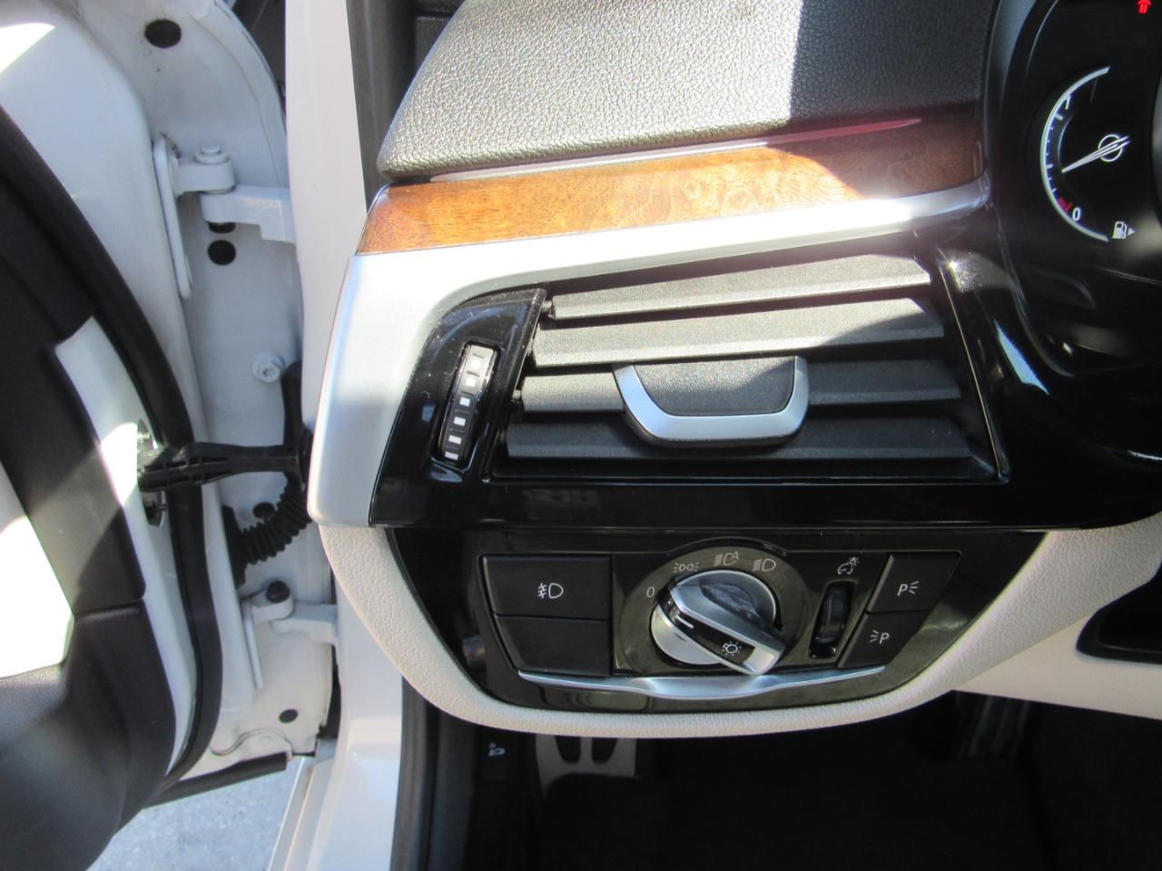 BMW 5 Series 540i Sedan 2019