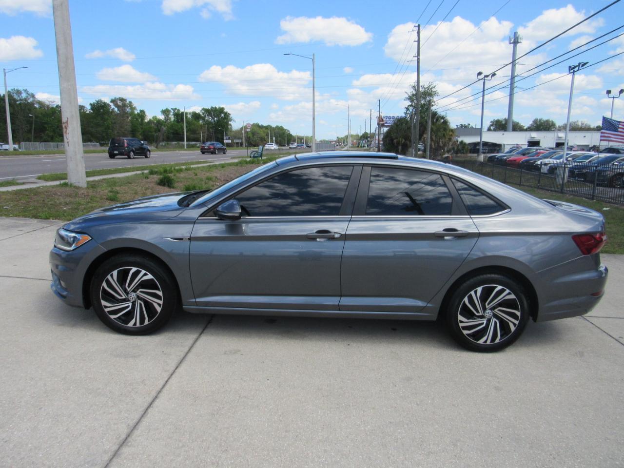 Volkswagen Jetta SEL Premium Auto w/ULEV 2020