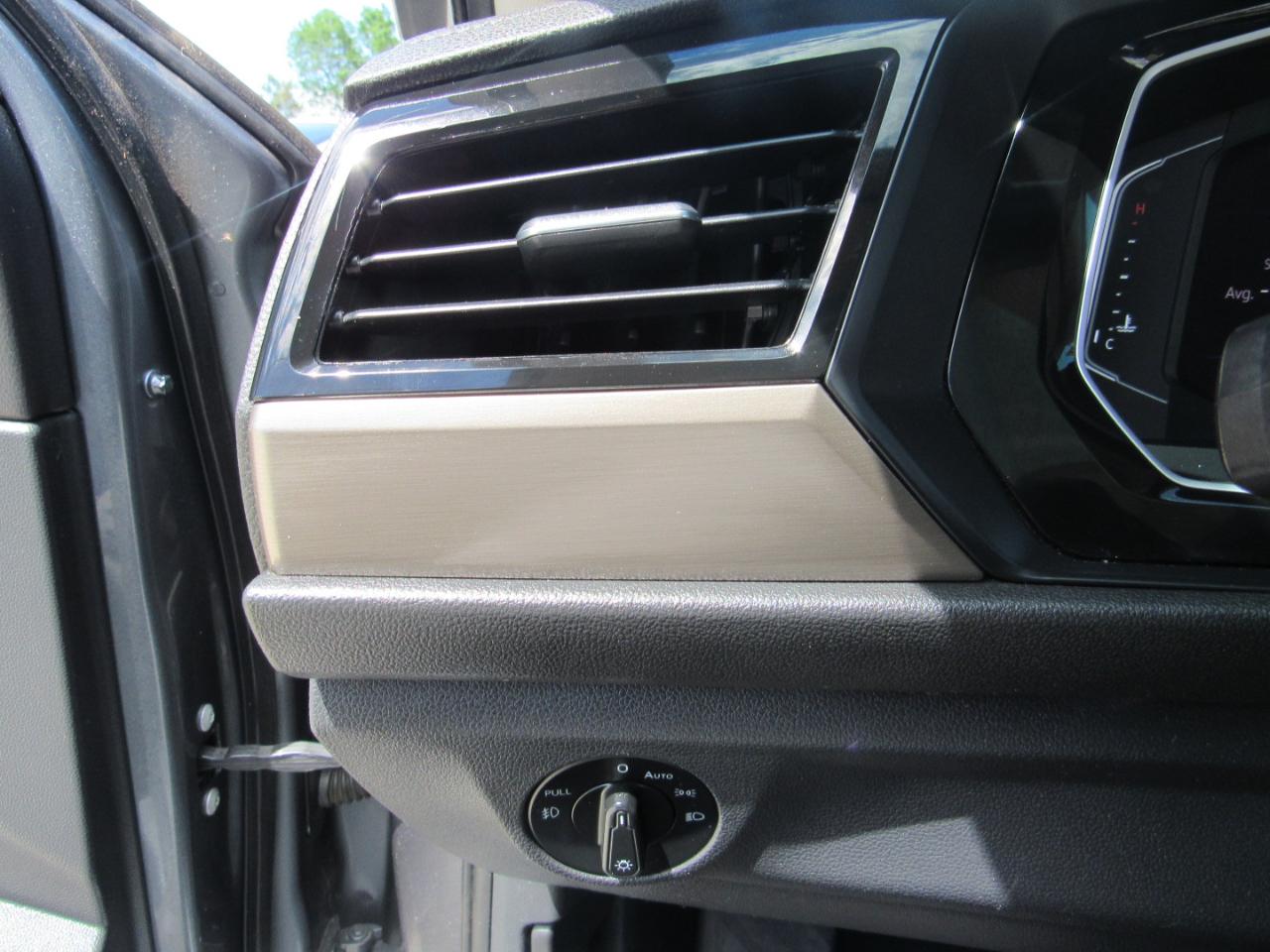 Volkswagen Jetta SEL Premium Auto w/ULEV 2020