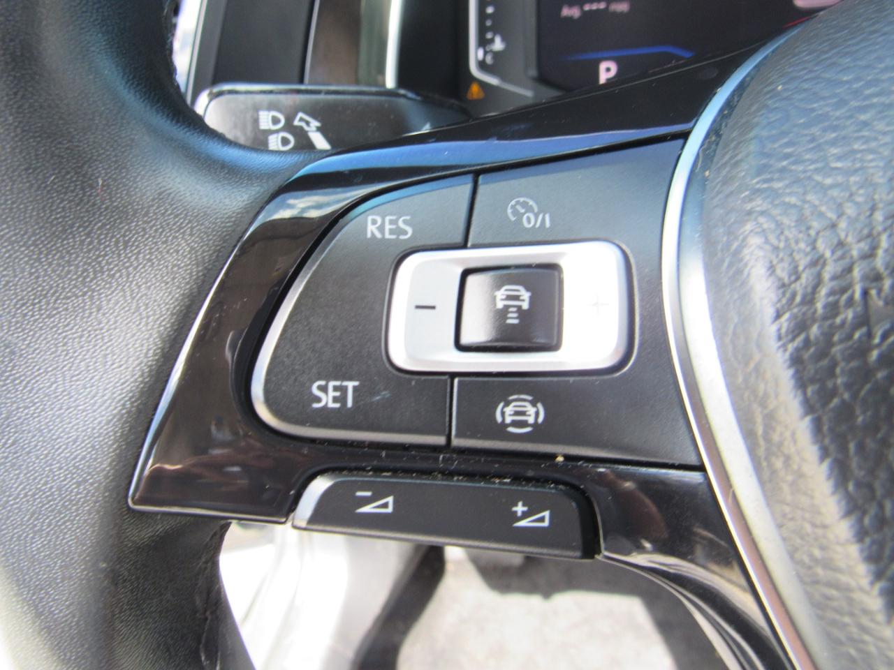 Volkswagen Jetta SEL Premium Auto w/ULEV 2020