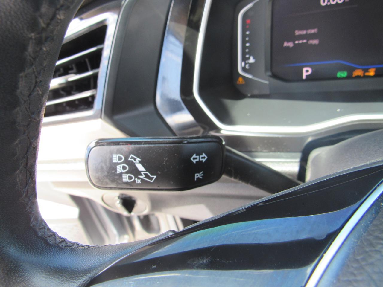 Volkswagen Jetta SEL Premium Auto w/ULEV 2020