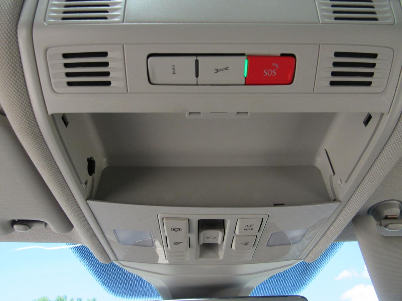 Volkswagen Jetta SEL Premium Auto w/ULEV 2020