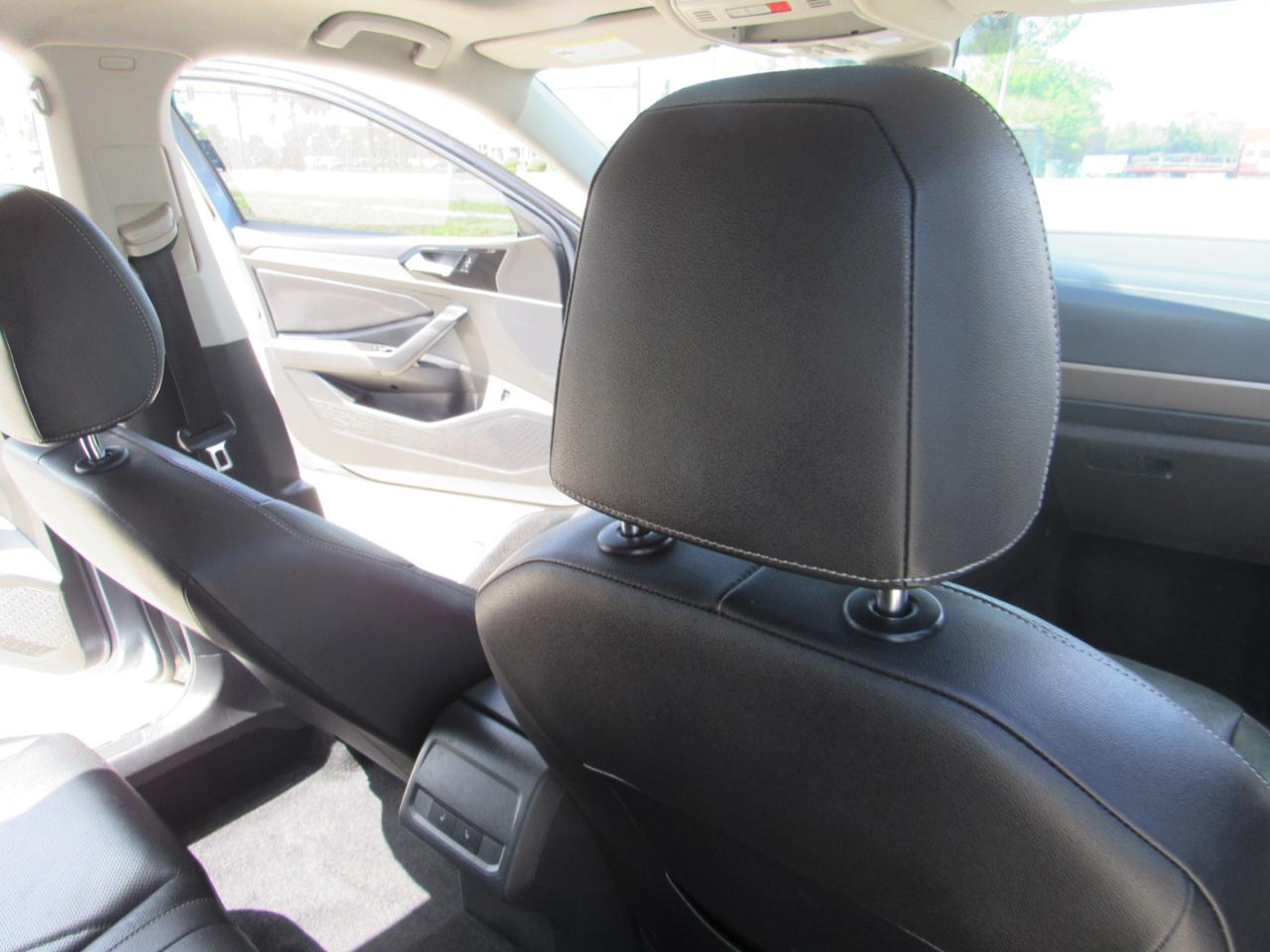 Volkswagen Jetta SEL Premium Auto w/ULEV 2020