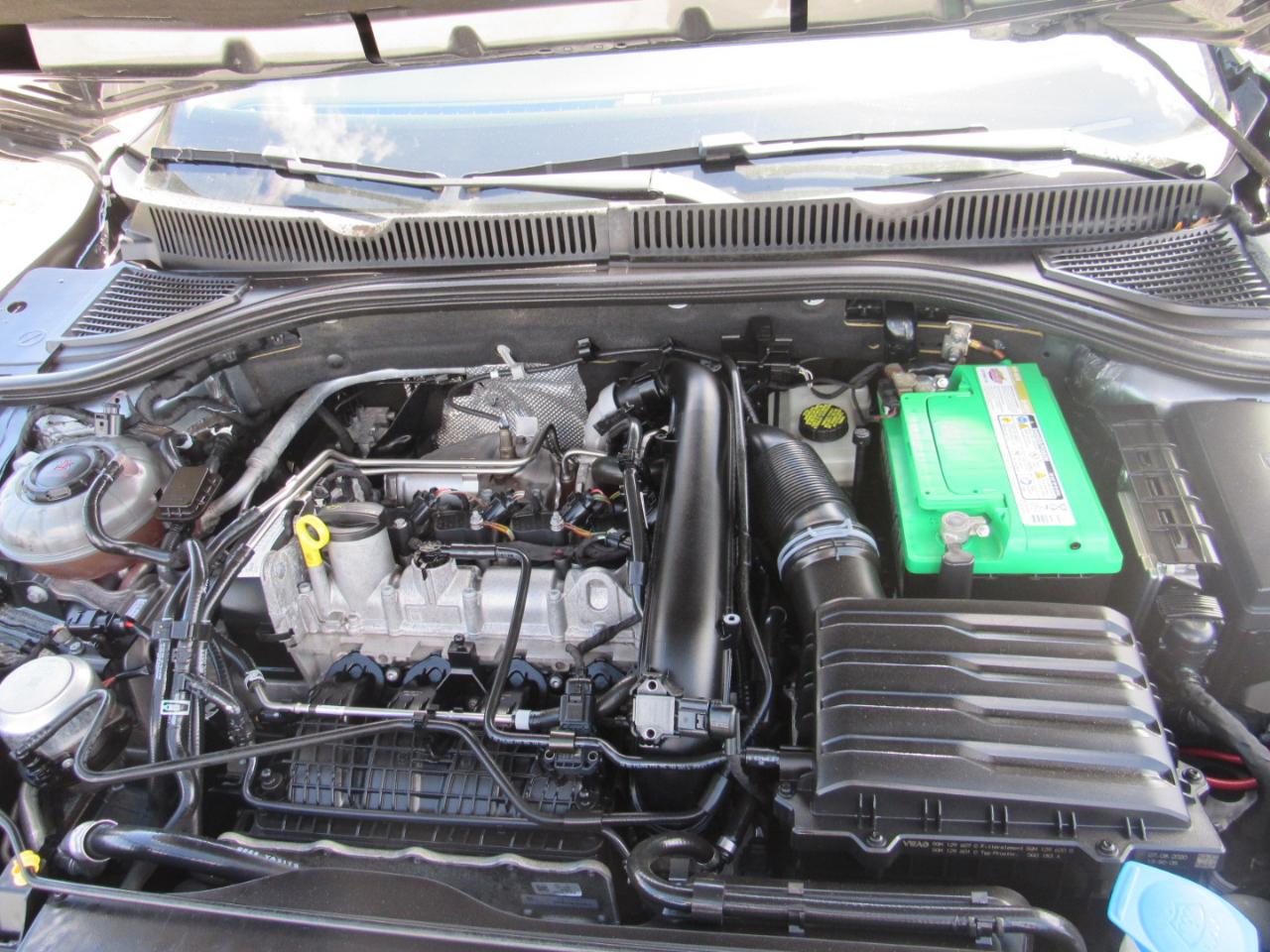 Volkswagen Jetta SEL Premium Auto w/ULEV 2020