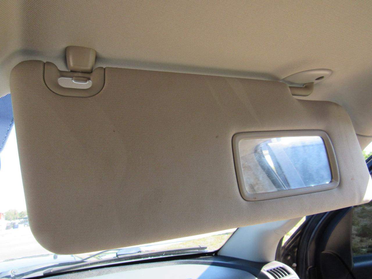 RAM 1500 Express 4x2 Crew Cab 5'7" Box 2018