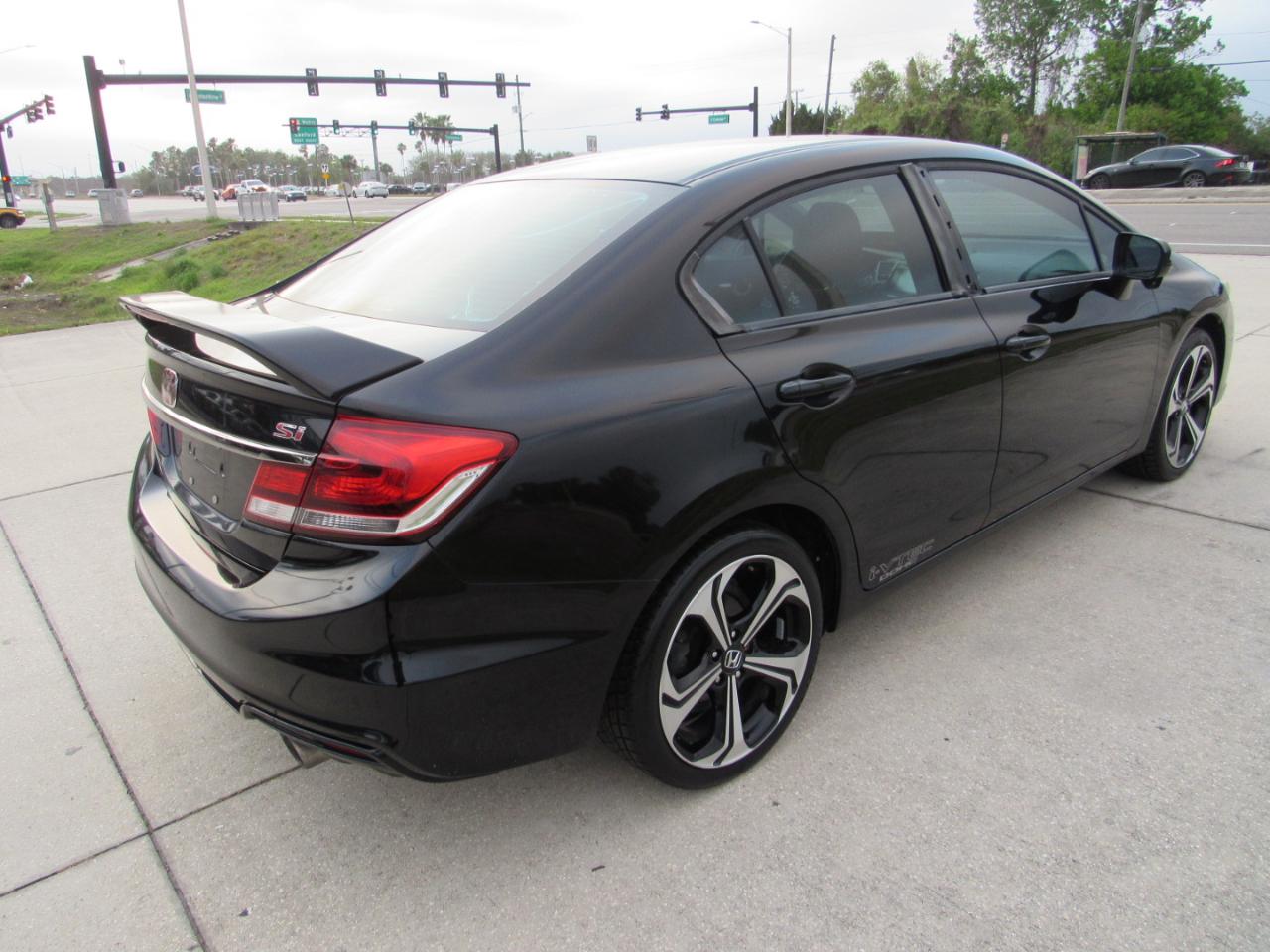 Honda Civic Sedan 4dr Man Si 2014