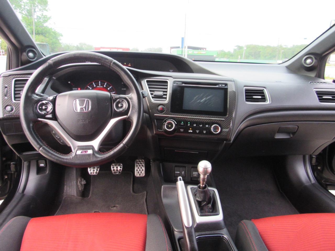 Honda Civic Sedan 4dr Man Si 2014