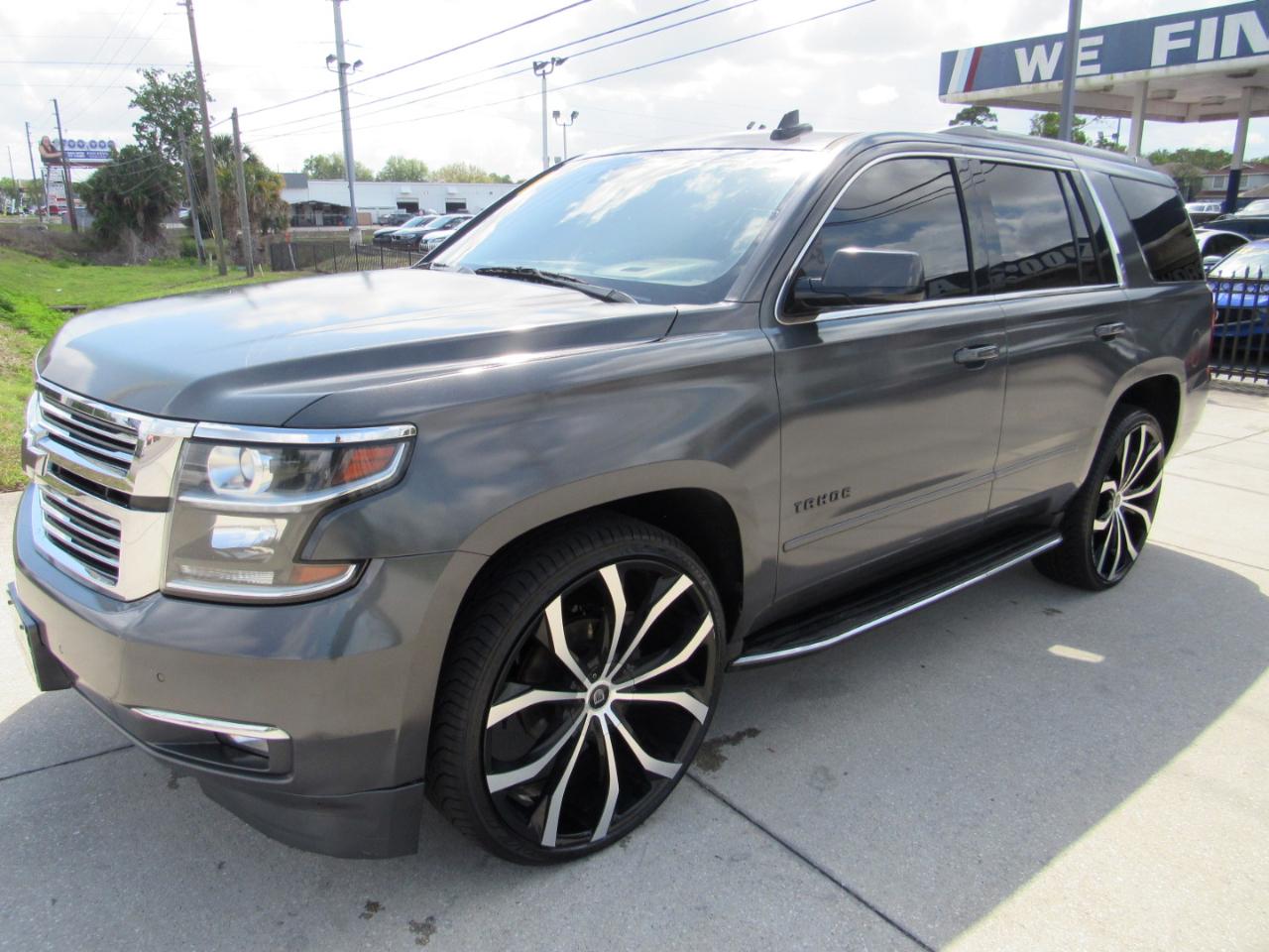 Chevrolet Tahoe 4WD 4dr Premier 2017