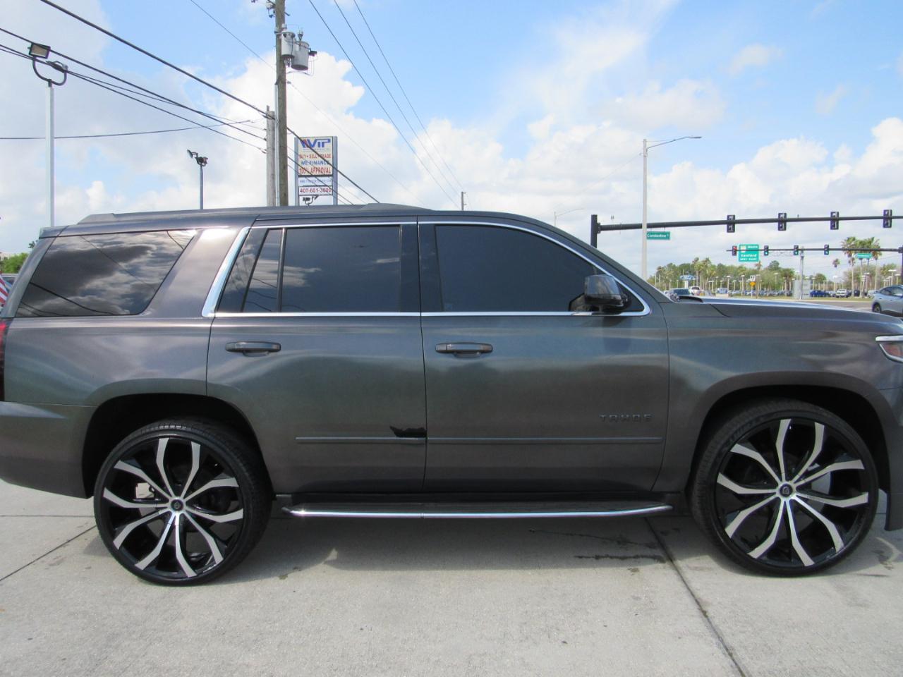 Chevrolet Tahoe 4WD 4dr Premier 2017