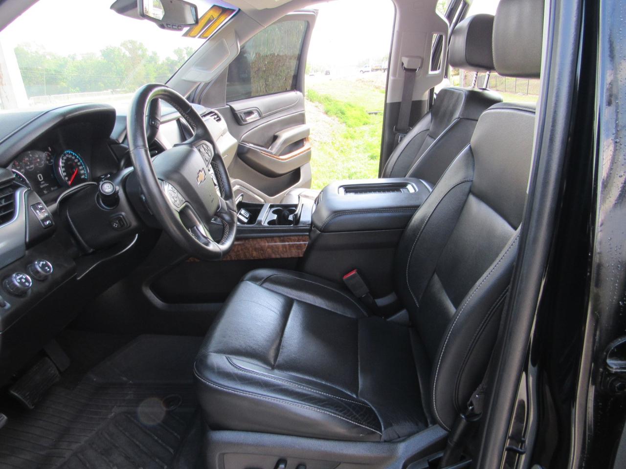 Chevrolet Tahoe 4WD 4dr Premier 2017