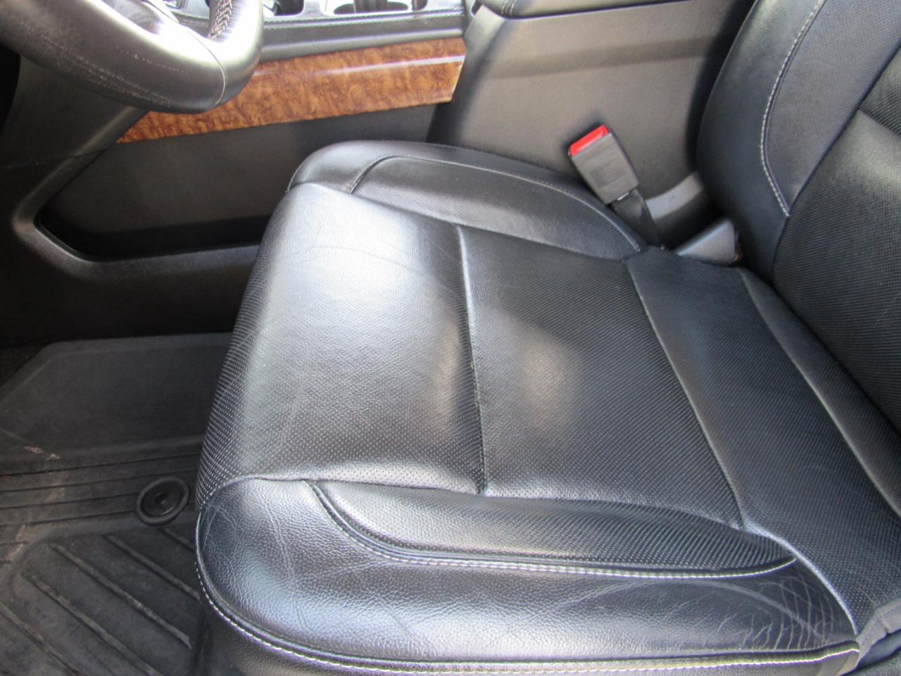 Chevrolet Tahoe 4WD 4dr Premier 2017