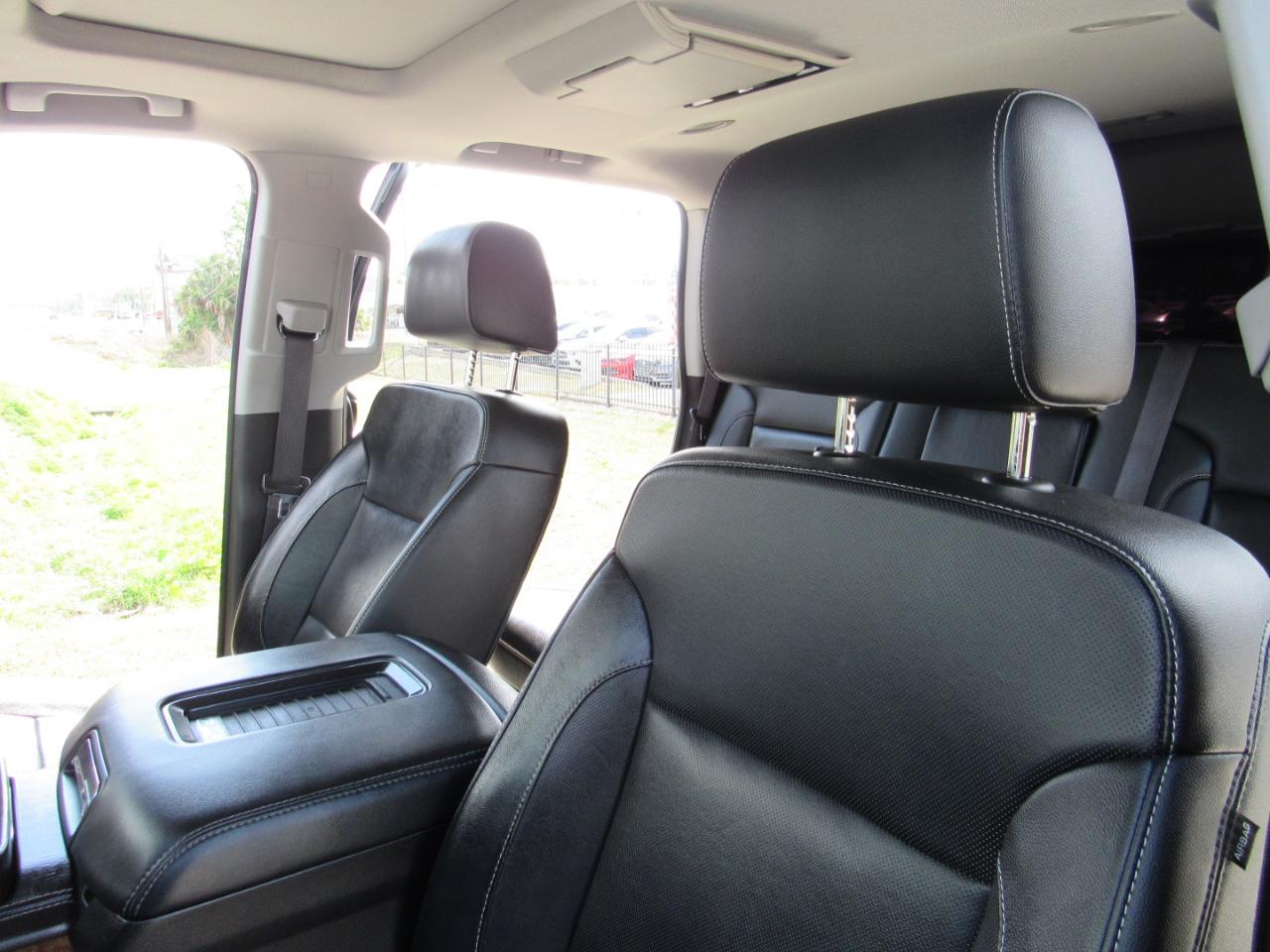 Chevrolet Tahoe 4WD 4dr Premier 2017