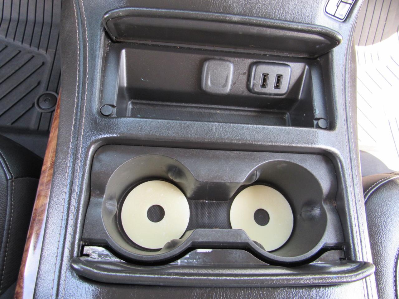 Chevrolet Tahoe 4WD 4dr Premier 2017