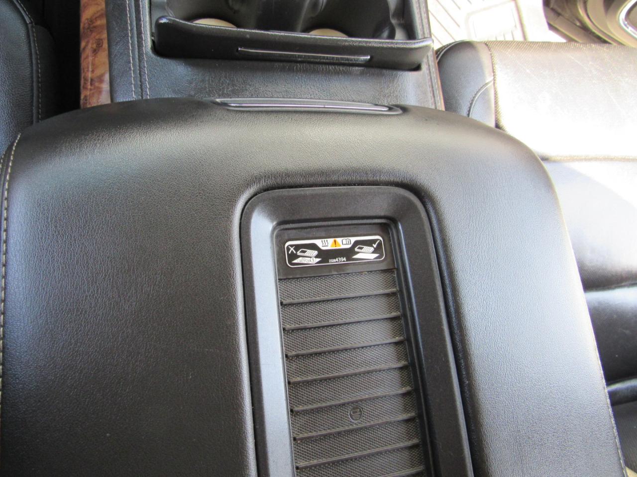 Chevrolet Tahoe 4WD 4dr Premier 2017