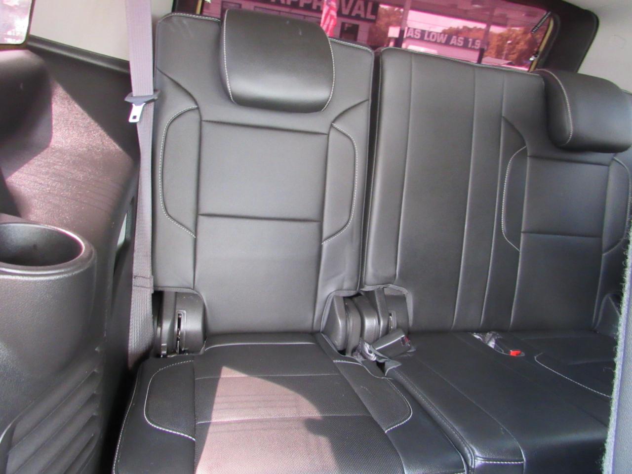 Chevrolet Tahoe 4WD 4dr Premier 2017