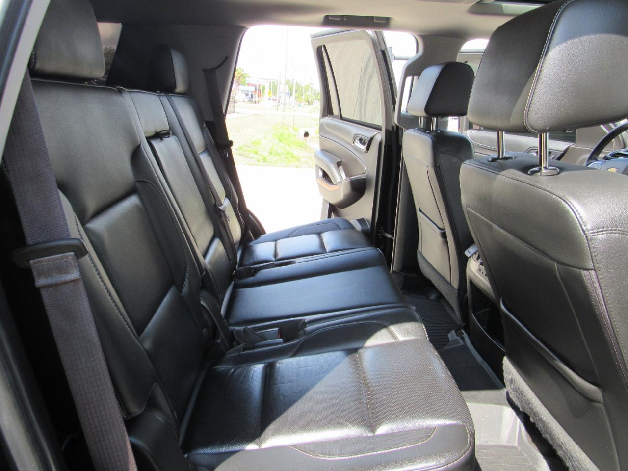 Chevrolet Tahoe 4WD 4dr Premier 2017