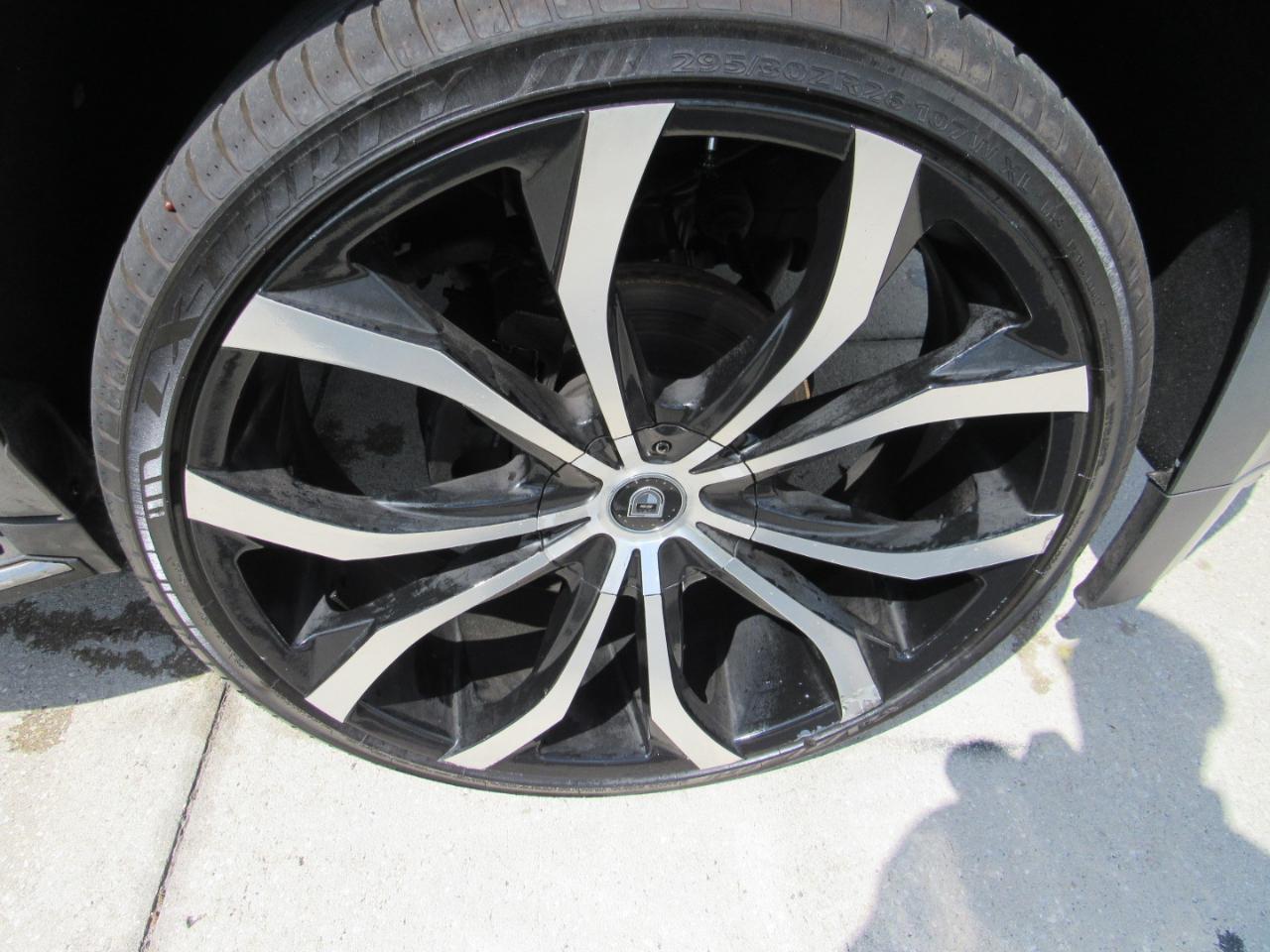 Chevrolet Tahoe 4WD 4dr Premier 2017