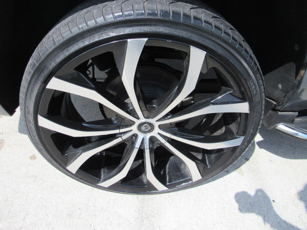 Chevrolet Tahoe 4WD 4dr Premier 2017