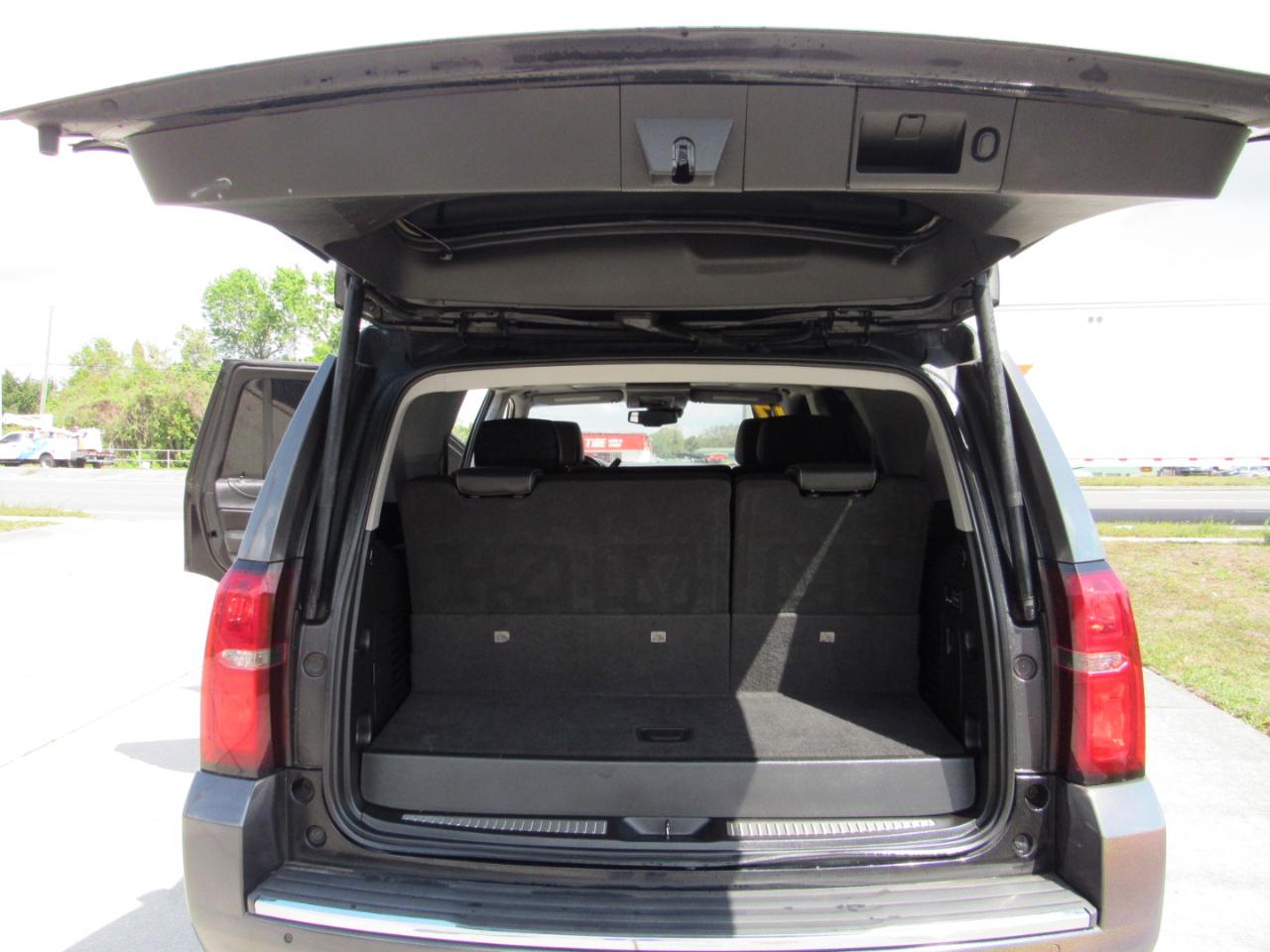 Chevrolet Tahoe 4WD 4dr Premier 2017