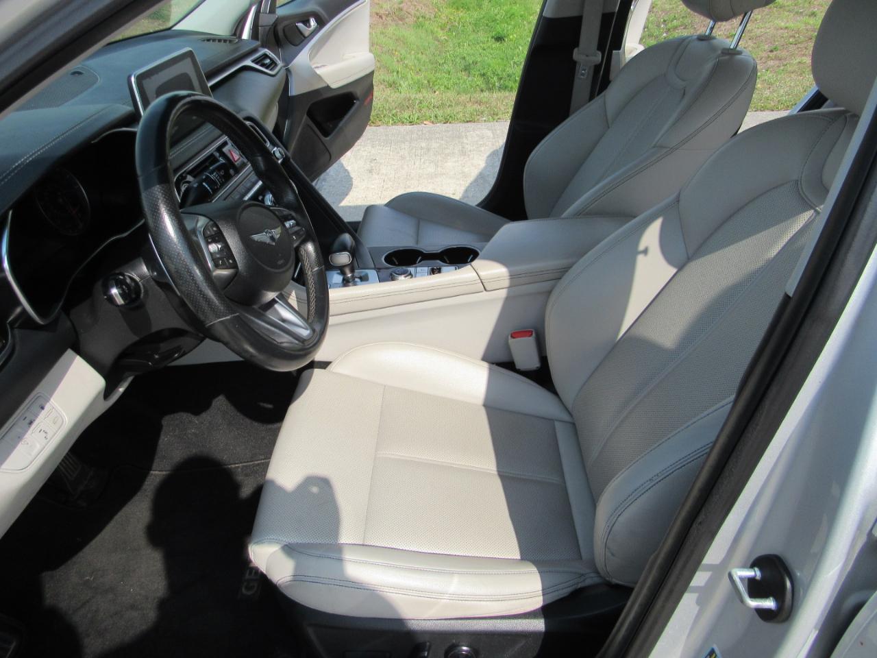 Genesis G70 2.0T Advanced RWD 2019