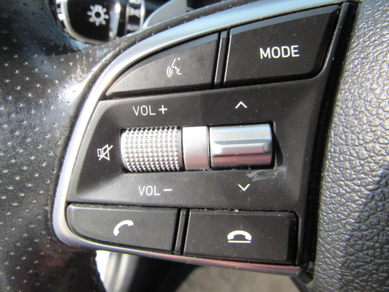 Genesis G70 2.0T Advanced RWD 2019