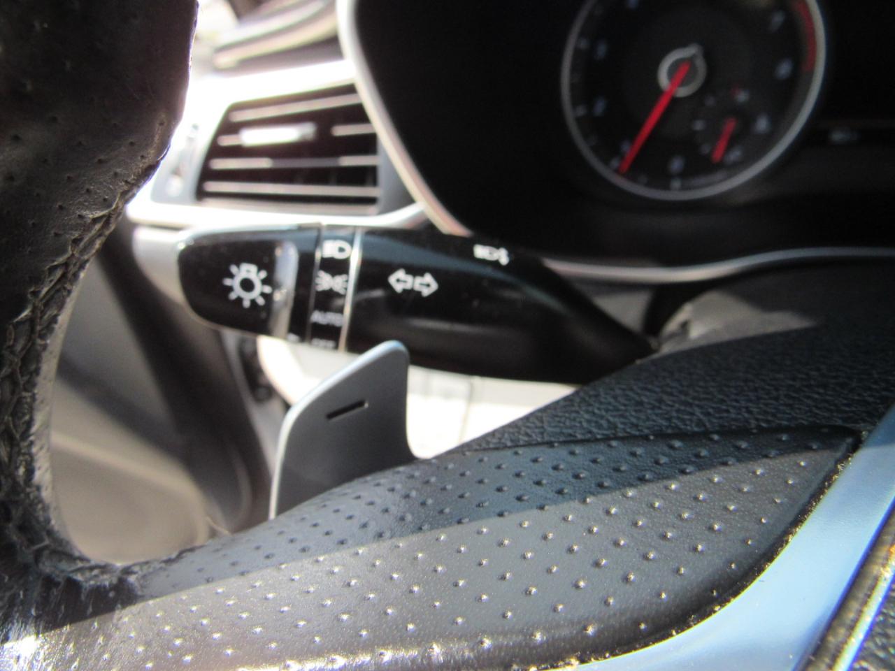 Genesis G70 2.0T Advanced RWD 2019