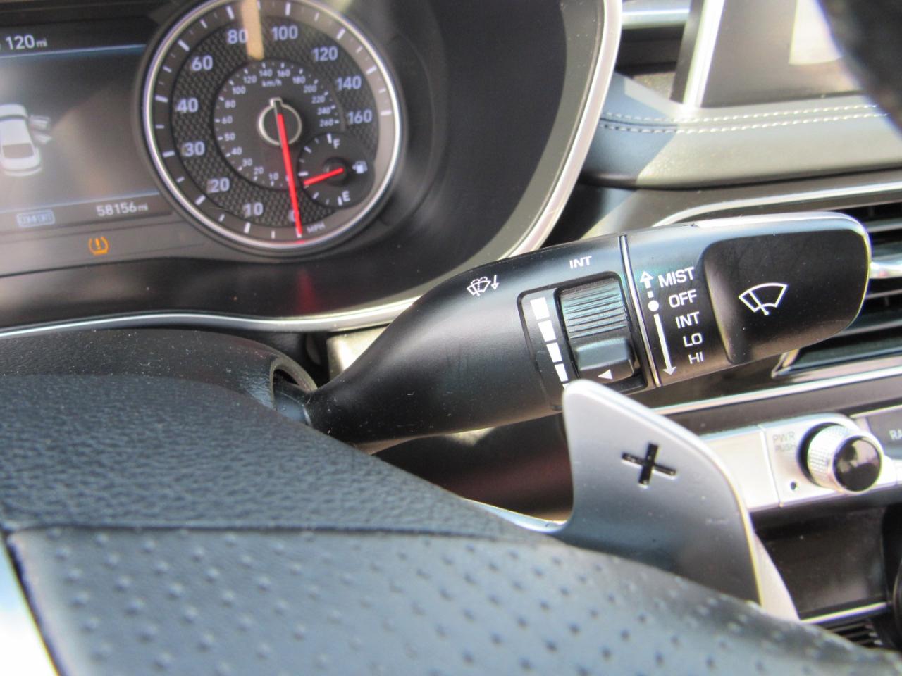 Genesis G70 2.0T Advanced RWD 2019