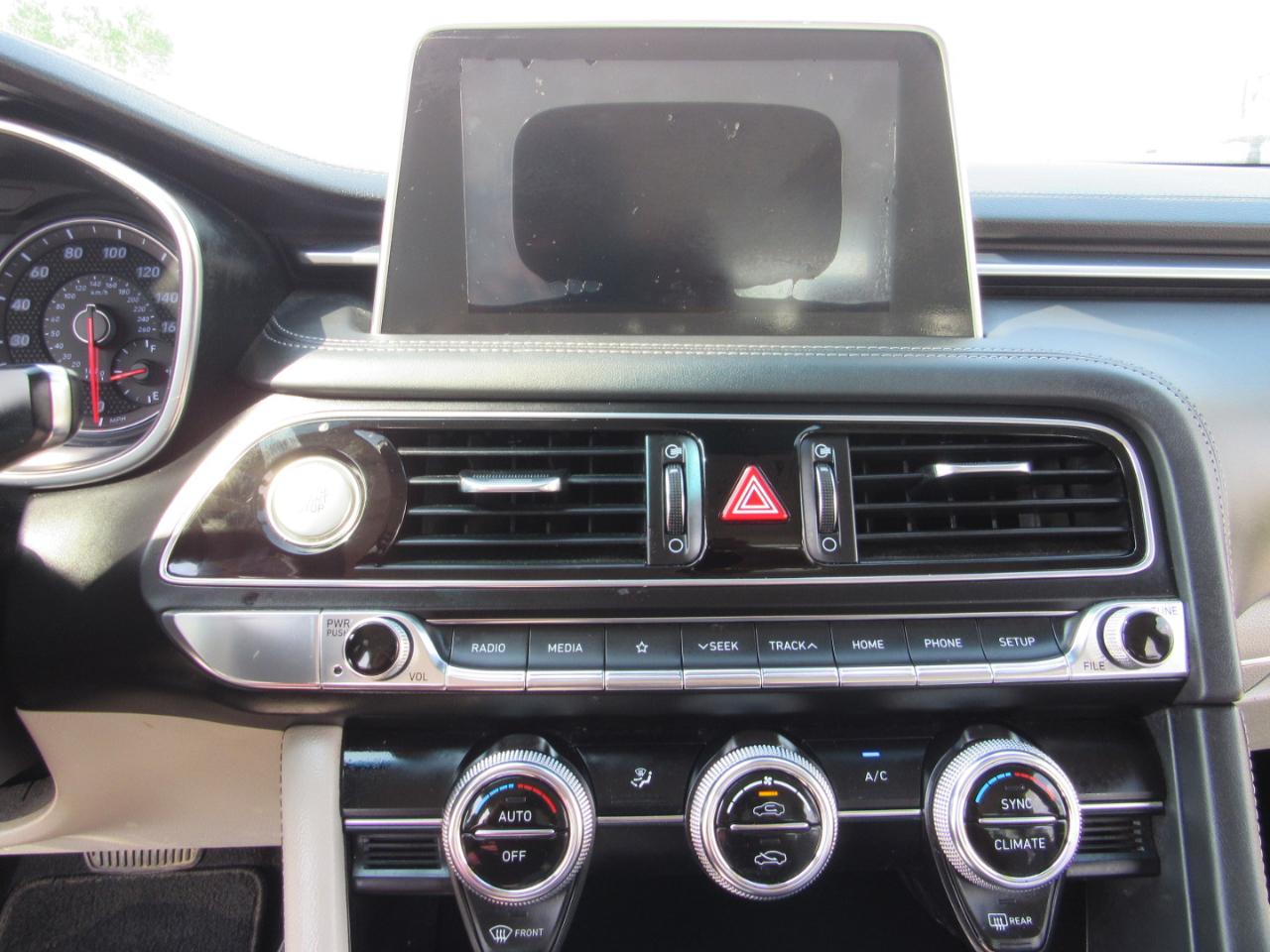 Genesis G70 2.0T Advanced RWD 2019