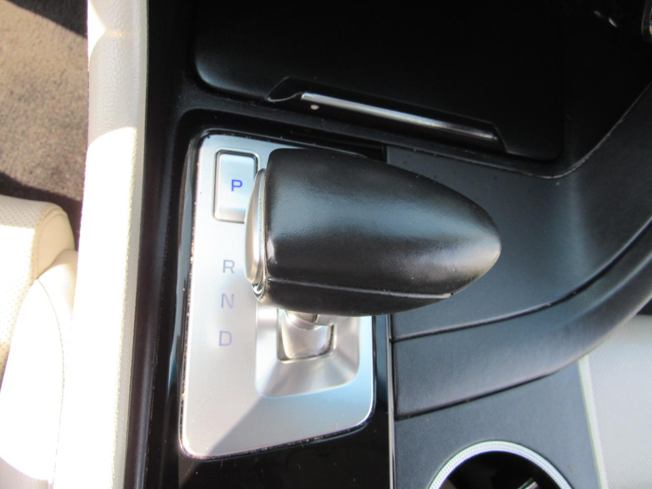 Genesis G70 2.0T Advanced RWD 2019