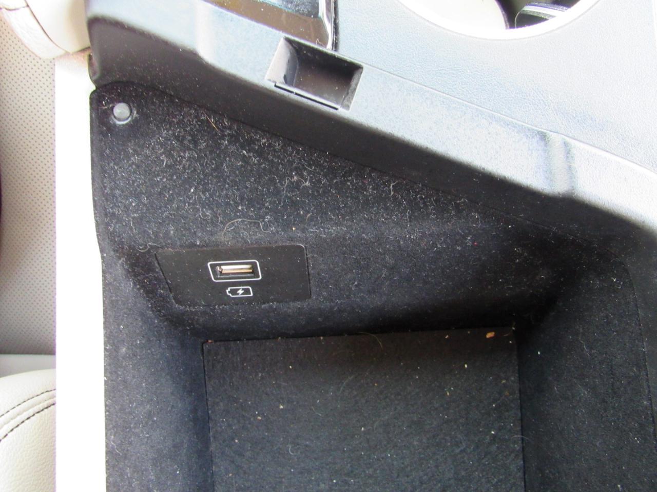 Genesis G70 2.0T Advanced RWD 2019