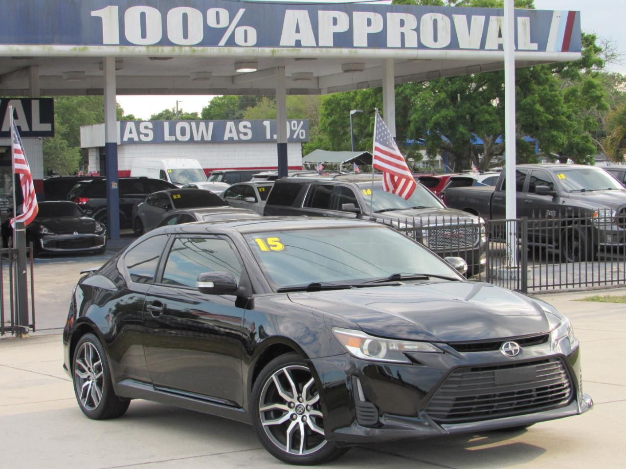 Scion tC 2dr HB Man (Natl) 2015