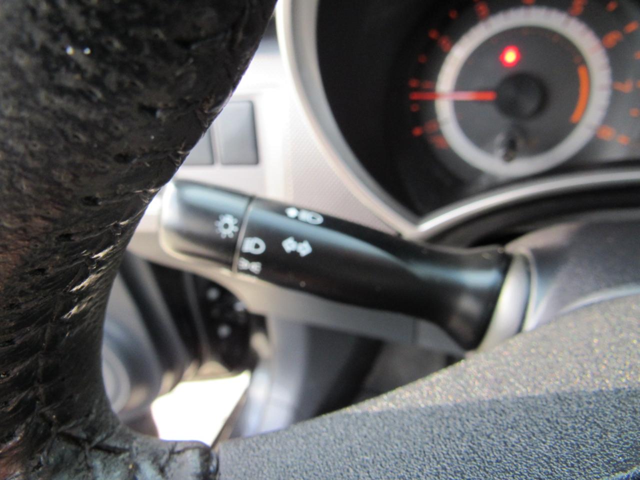 Scion tC 2dr HB Man (Natl) 2015