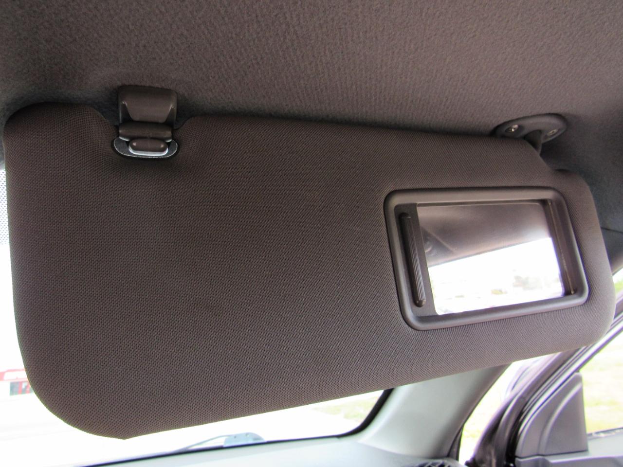 Scion tC 2dr HB Man (Natl) 2015