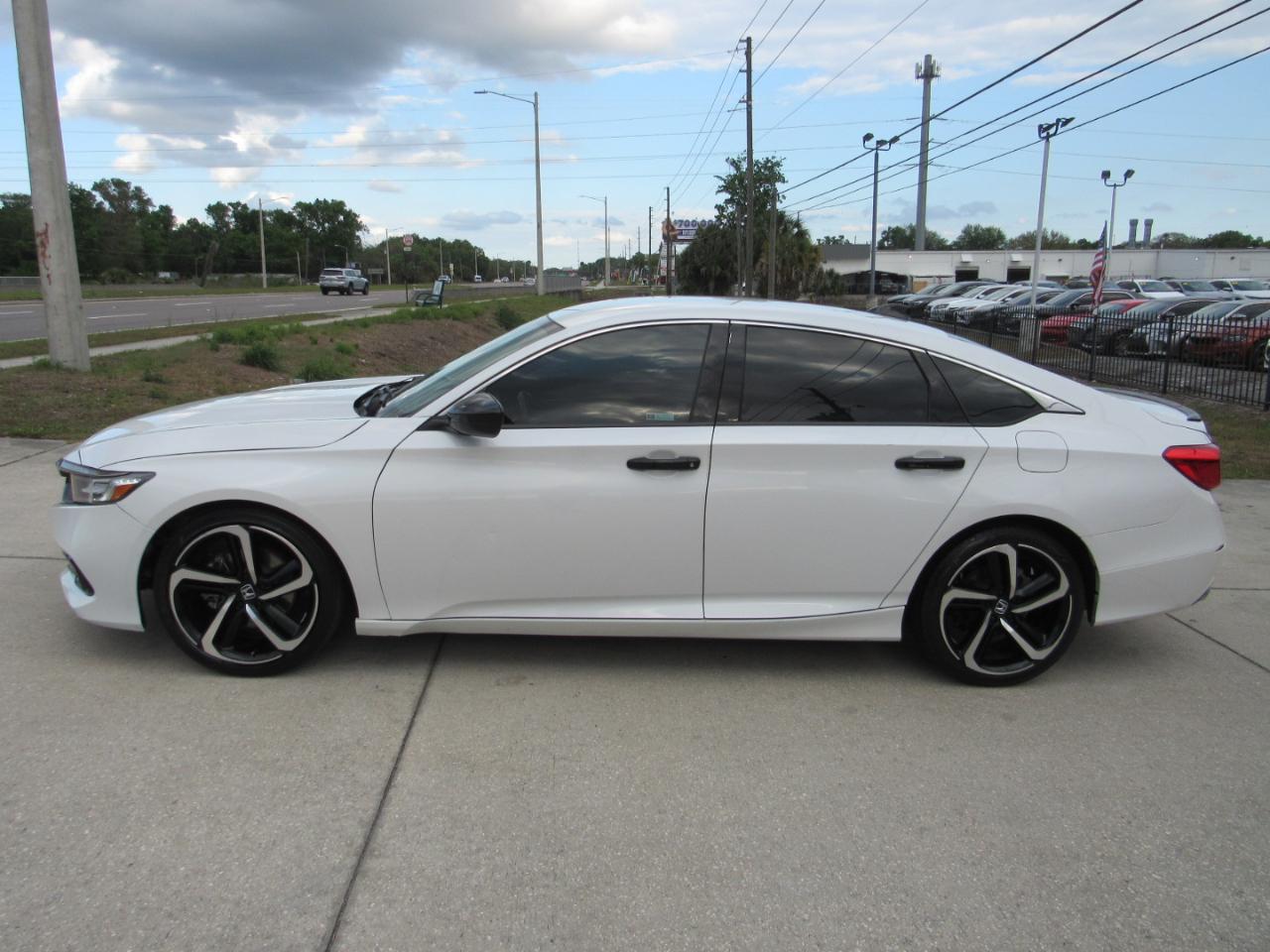 Honda Accord Sedan Sport SE 1.5T CVT 2021