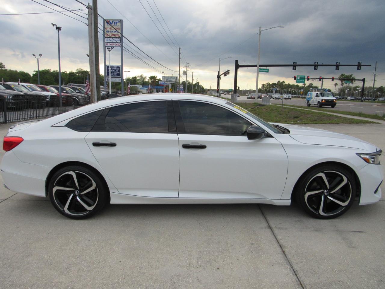 Honda Accord Sedan Sport SE 1.5T CVT 2021