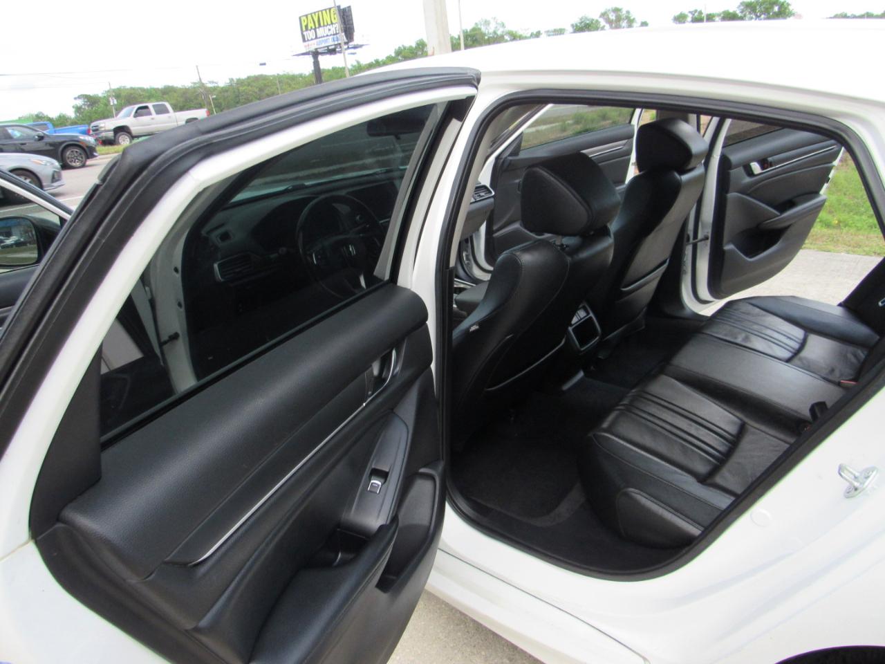 Honda Accord Sedan Sport SE 1.5T CVT 2021