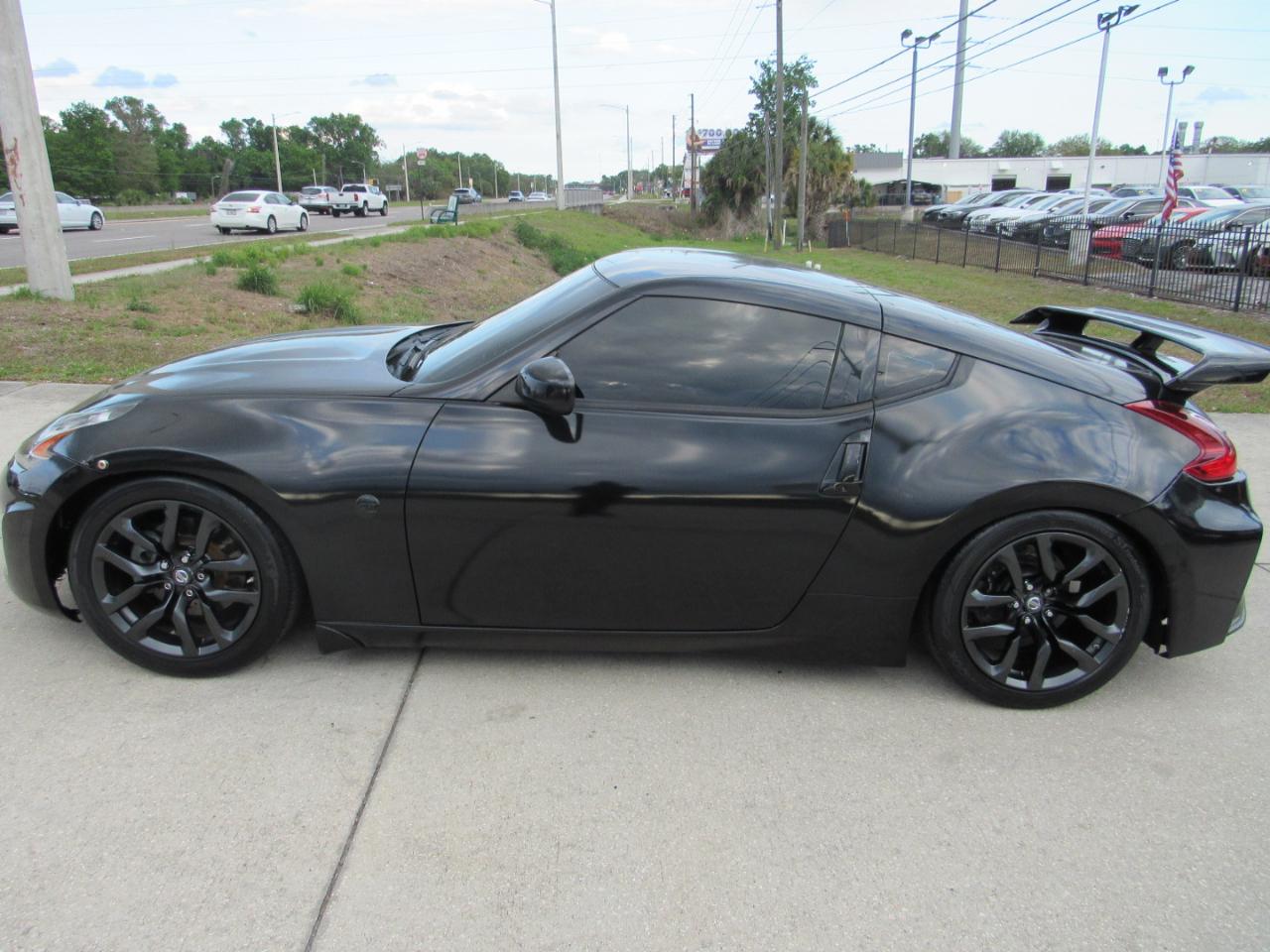 Nissan 370Z Coupe Manual 2020