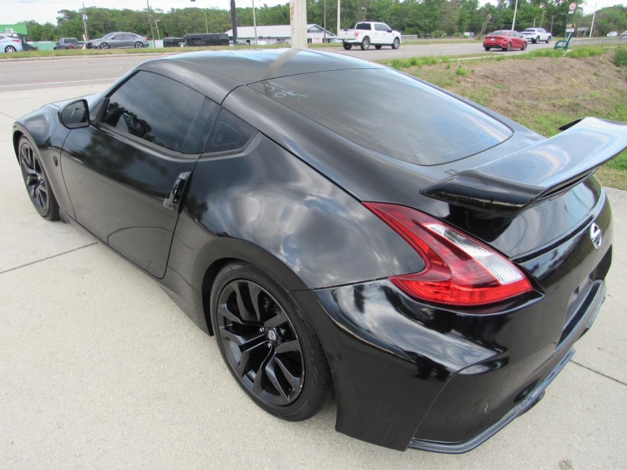Nissan 370Z Coupe Manual 2020