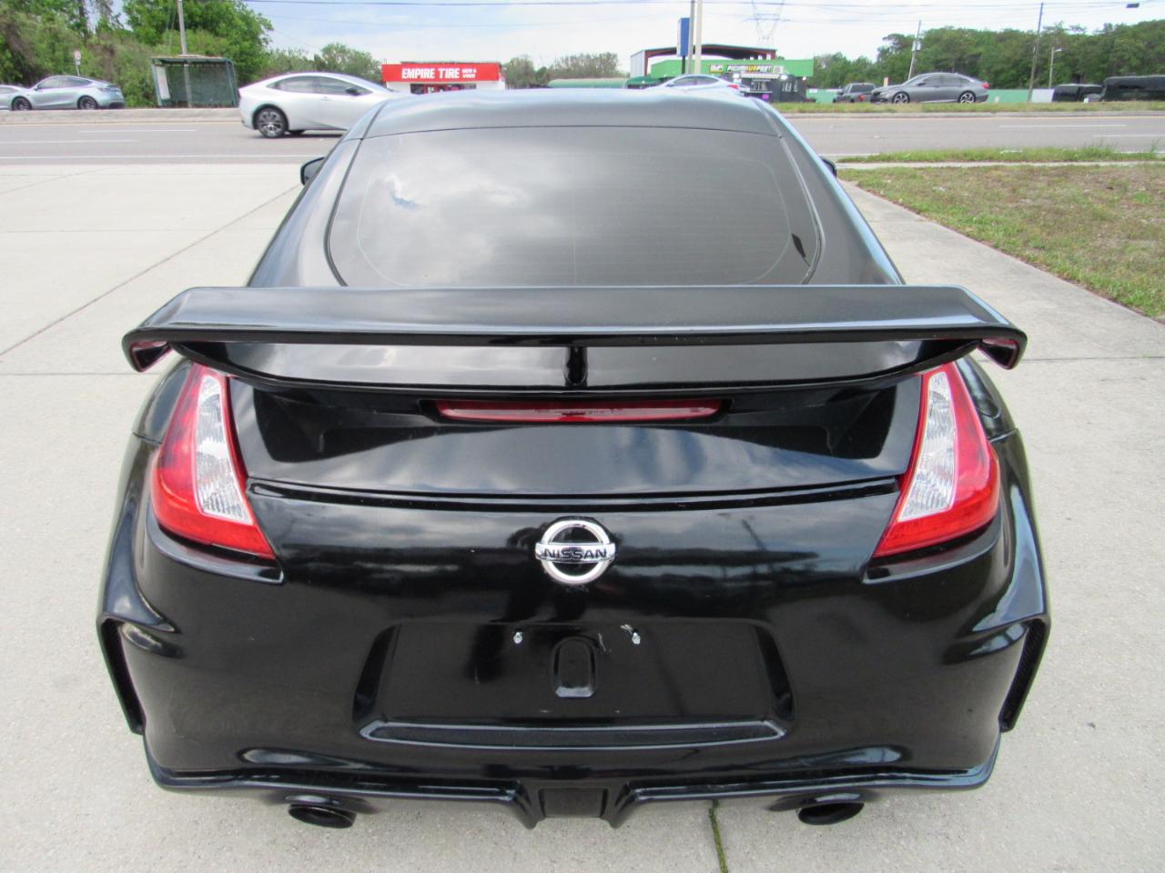 Nissan 370Z Coupe Manual 2020